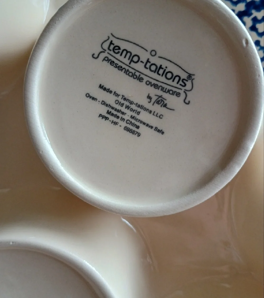 Blue & Yellow Ceramic Bakeware Set. Temp-tations - Picture 2 of 5